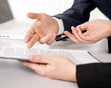 Как составить апелляционную жалобу по постановлению суда о взыскании денежных средств со счетов должника?